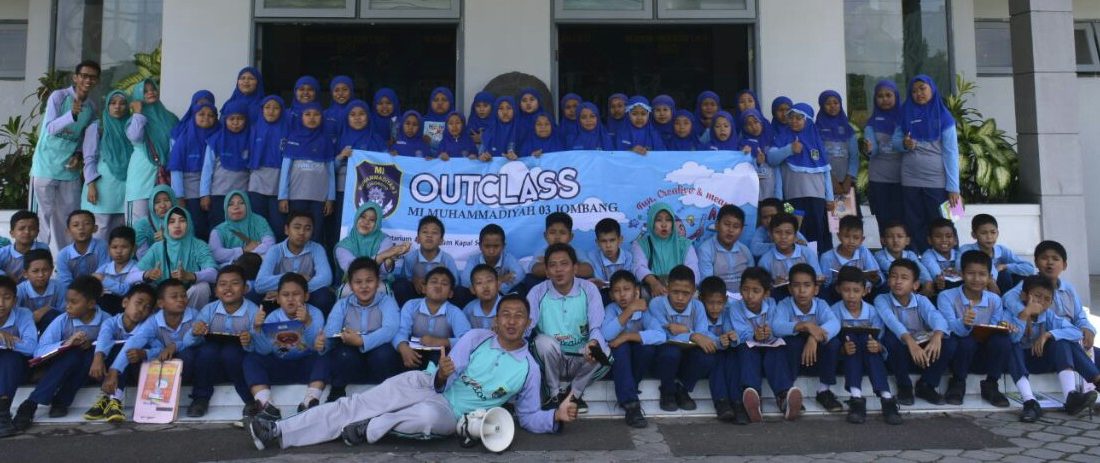 Out Class ke Museum TNI AL Surabaya